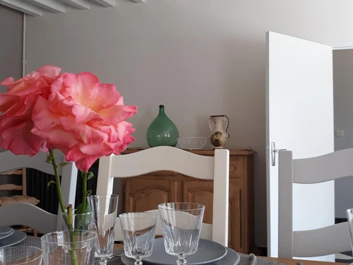 Gîte Treigny-Perreuse-Sainte-Colombe-Perreuse, 4 pièces, 7 personnes - photo_1011695377021