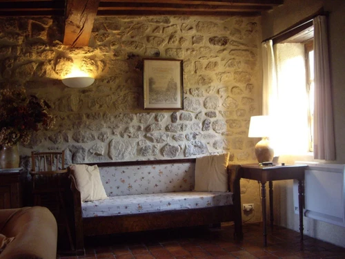 Gîte Saint-Martin-du-Puy, 3 pièces, 5 personnes - photo_1011695354172