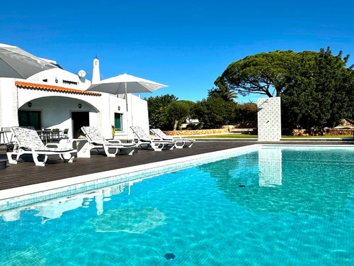 Villa Quarteira-Vilamoura, 4 dormitorios, 13 personas - photo_20224030650