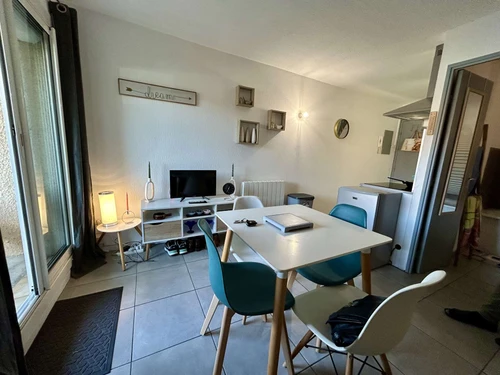 Apartment Saint-Cyprien, studio flat, 4 persons - photo_1011739337581
