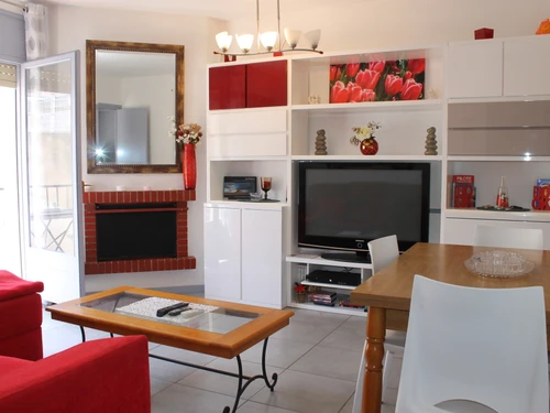 Apartment Roses, 2 bedrooms, 4 persons - photo_18949201066