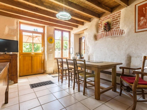 Casa rural Saint-Aubin-les-Forges, 4 dormitorios, 10 personas - photo_1011695342186