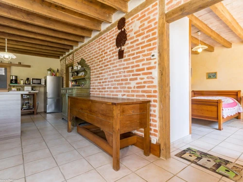 Casa rural Saint-Aubin-les-Forges, 4 dormitorios, 10 personas - photo_1011695342186