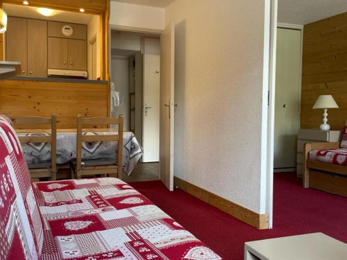 Studio Les Menuires, studio flat, 4 persons - photo_1011677108129