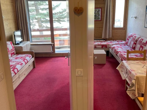 Studio Les Menuires, studio flat, 4 persons - photo_1011677108129