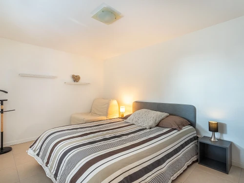 Apartamento Six-Fours-les-Plages, 2 dormitorios, 6 personas - photo_1011741227957