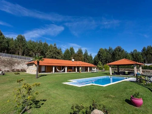 Villa Celorico de Basto, 4 bedrooms, 9 persons - photo_1011741318465