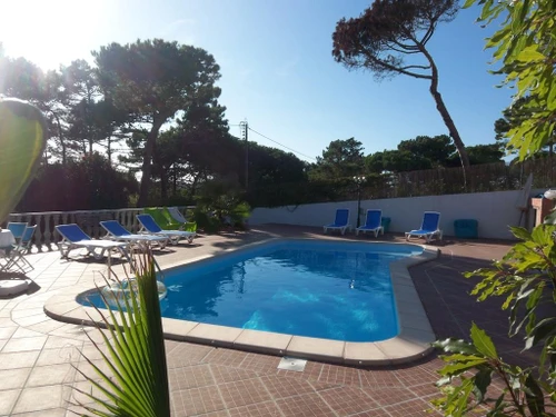 Villa Colares-Praia das Maçãs, 2 Schlafzimmer, 4 Personen - photo_1011741326786