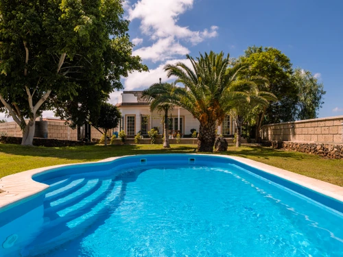 Villa Arona, 4 pièces, 8 personnes - photo_1011741337993