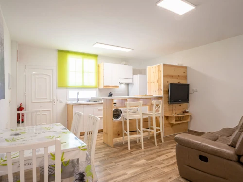 Apartment Abades, 2 bedrooms, 4 persons - photo_1011741340045