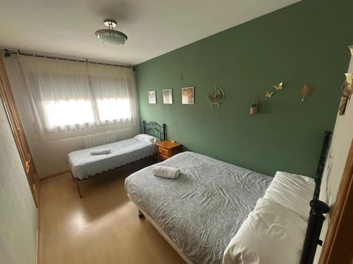 Ferienwohnung Jaca, 2 Schlafzimmer, 5 Personen - photo_1011334885295