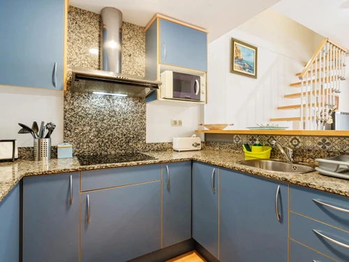 Apartment Roses, 2 bedrooms, 6 persons - photo_1011742074531