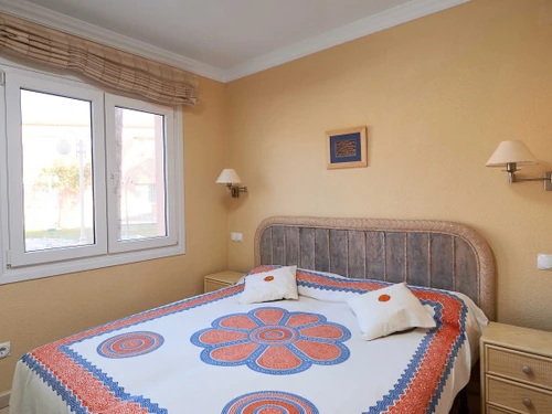 Apartamento Oliva, 3 dormitorios, 6 personas - photo_1011742452535