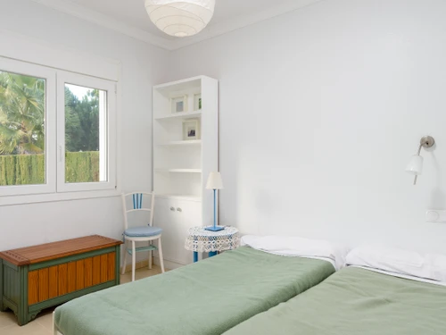 Bungalow Oliva, 2 dormitorios, 5 personas - photo_1011742453495