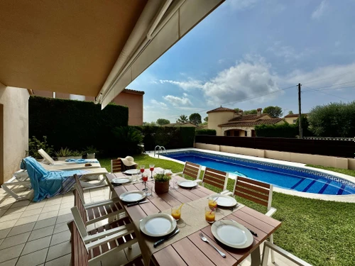 Villa Ventalló, 4 Schlafzimmer, 8 Personen - photo_1011742686777