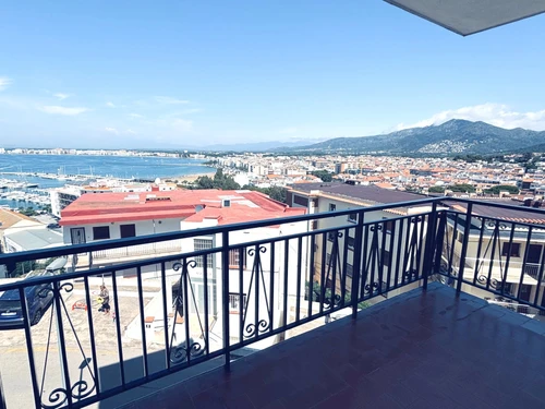 Apartment Roses, 2 bedrooms, 4 persons - photo_1011743147173