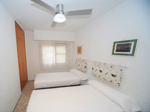 Apartamento Benicasim, 3 dormitorios, 8 personas - photo_1011745270767