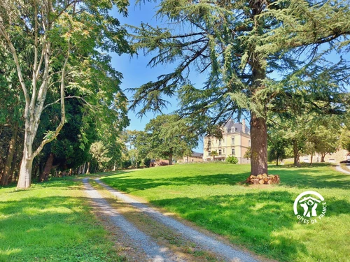 Gasthaus Ahuillé, 5 Schlafzimmer, 12 Personen - photo_17971484308