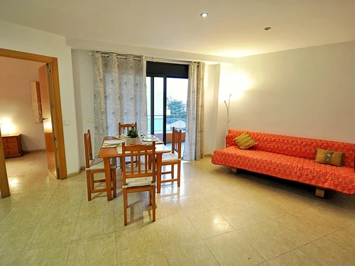 Apartment Lloret de Mar, 2 bedrooms, 5 persons - photo_17558629174