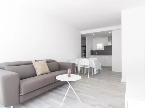 Apartment Roses, 2 bedrooms, 6 persons - photo_1011749511302