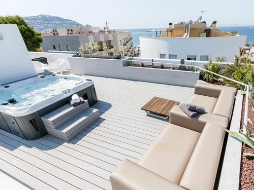 Apartment Roses, 2 bedrooms, 6 persons - photo_1011749511302