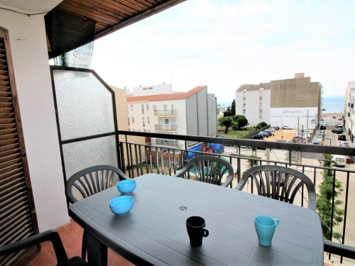 Apartment Roses, 3 bedrooms, 6 persons - photo_18976740046