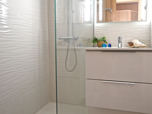 Apartment Saint-Raphaël, studio flat, 4 persons - photo_17315871011