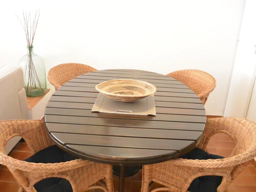 Apartment Pals, 2 bedrooms, 4 persons - photo_19126738804