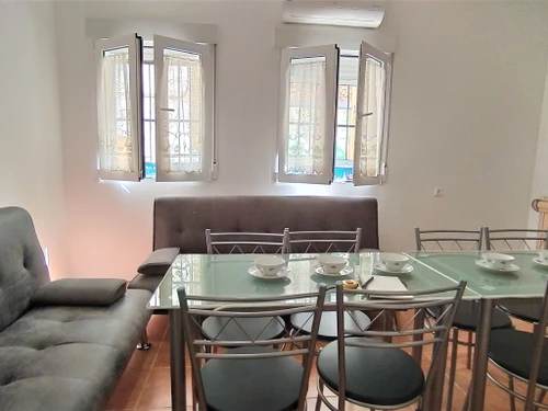 Villa Benidorm, 4 bedrooms, 6 persons - photo_17871175670