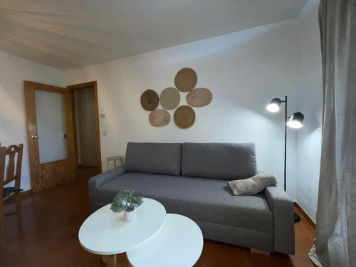 Apartment Jaca, 2 bedrooms, 4 persons - photo_1011685047280