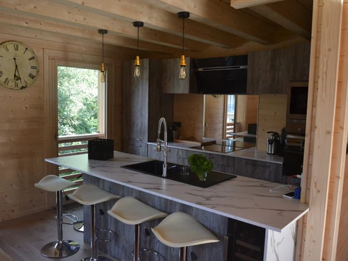 Chalet Valloire, 5 bedrooms, 12 persons - photo_15463777265