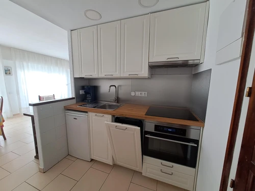 Apartment Roses, 1 bedroom, 4 persons - photo_1011762704747