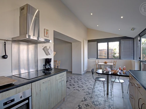 Gîte Chazelles-sur-Lyon, 5 pièces, 9 personnes - photo_14634559113