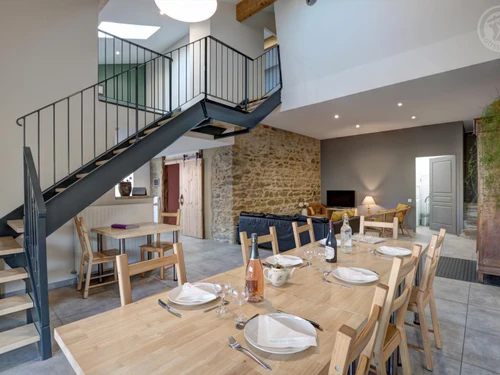 Gîte Chazelles-sur-Lyon, 5 pièces, 9 personnes - photo_14634559113