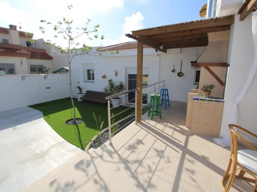 Casa Deltebre, 3 dormitorios, 6 personas - photo_17625909555