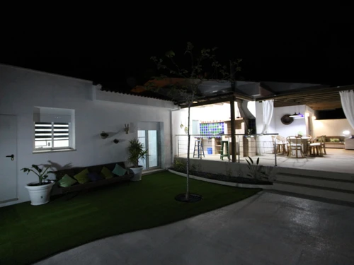 Casa Deltebre, 3 dormitorios, 6 personas - photo_17625909555