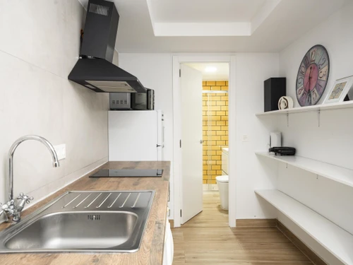 Apartment Granada, 1 bedroom, 2 persons - photo_1011701939898