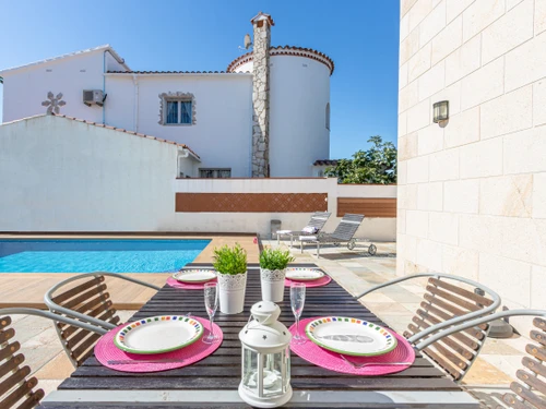 Villa Empuriabrava, 5 pièces, 8 personnes - photo_19081735402