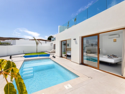 Villa Playa Blanca, 4 dormitorios, 8 personas - photo_1011768914218