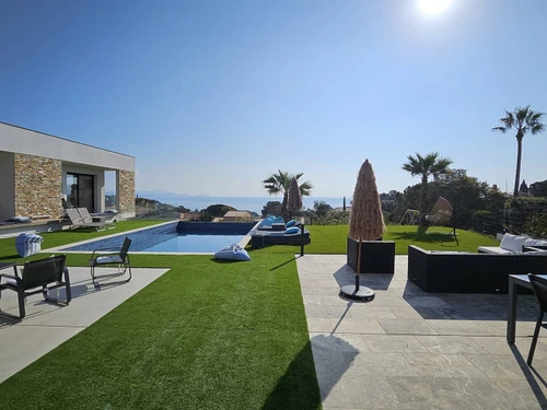 Villa Les Issambres, 6 bedrooms, 12 persons - photo_1011769121125