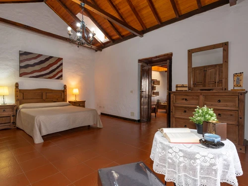 Villa Santa Lucía de Tirajana, 2 bedrooms, 4 persons - photo_1011769699215
