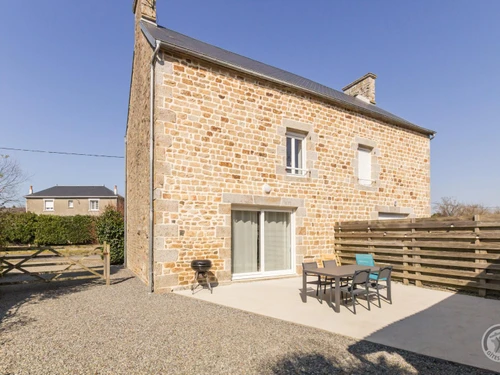 Gasthaus Jullouville, 2 Schlafzimmer, 4 Personen - photo_1011772325345