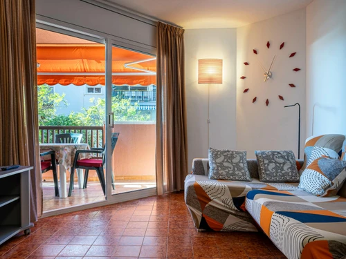 Apartamento Torredembarra, 2 dormitorios, 4 personas - photo_18448274700