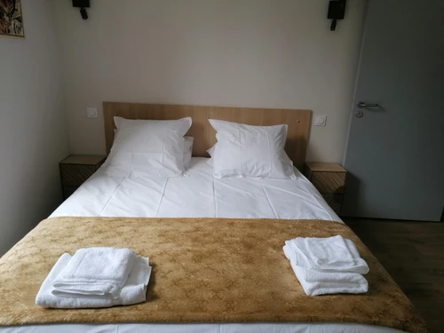 Gasthaus Theneuille, 4 Schlafzimmer, 10 Personen - photo_1011773484590