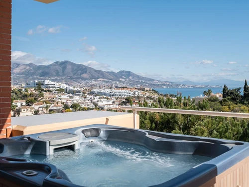 Apartamento Las Lagunas de Mijas, 2 dormitorios, 6 personas - photo_1011773797944