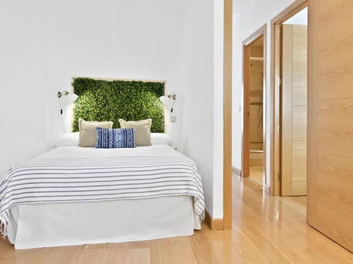 Apartment Madrid, 3 bedrooms, 8 persons - photo_1011773850022