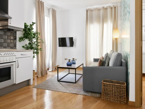 Apartment Madrid, 3 bedrooms, 8 persons - photo_1011773850022