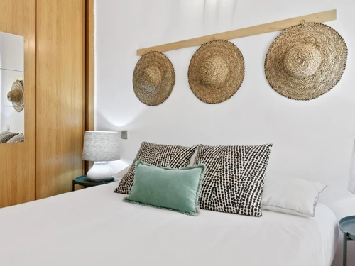 Apartment Madrid, 2 bedrooms, 6 persons - photo_1011773850151