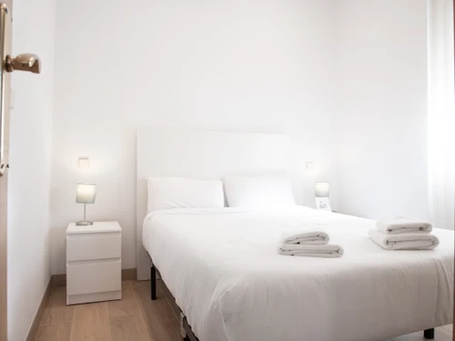 Apartment Madrid, 1 bedroom, 4 persons - photo_1011773850582