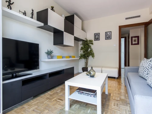 Apartment Madrid, 2 bedrooms, 6 persons - photo_1011773851159